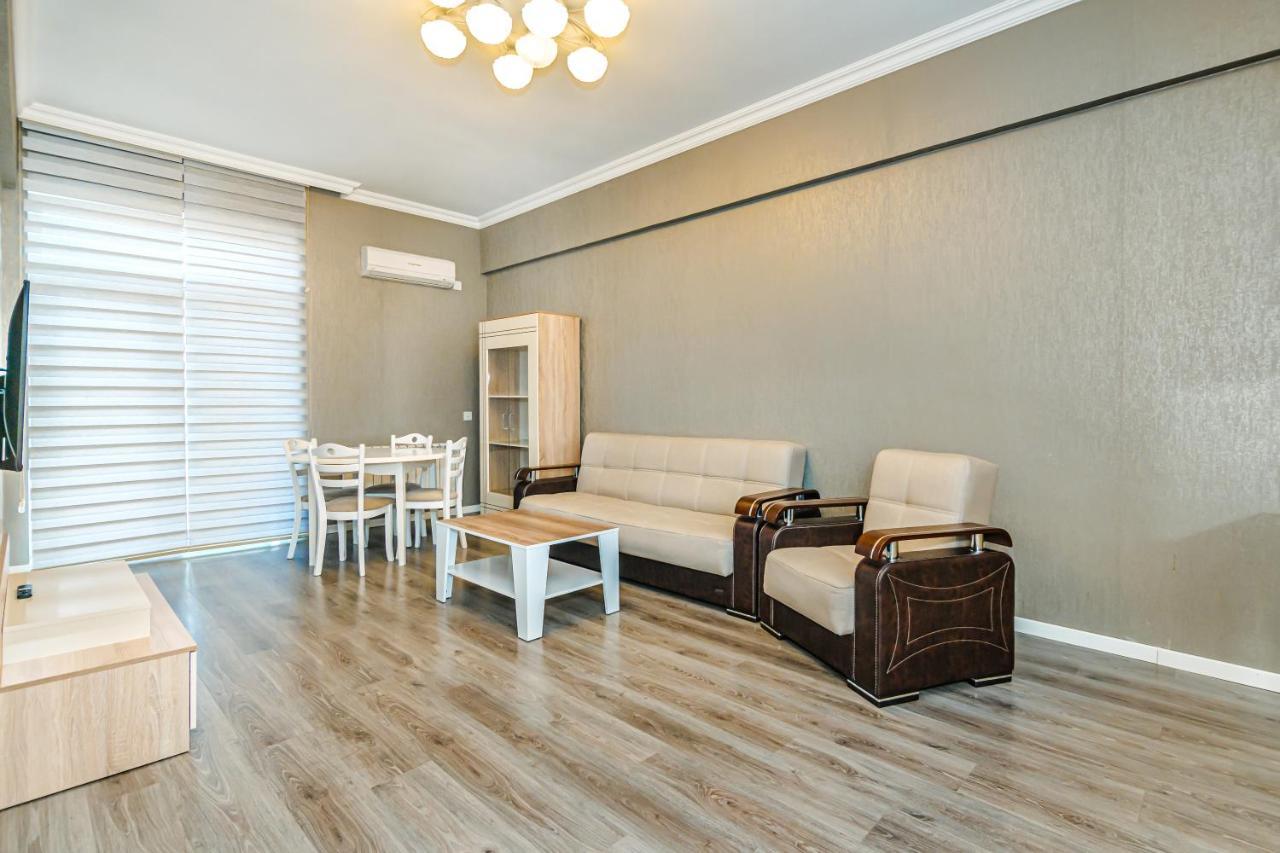Luxury 2 Room Apartment In The Center Baku Kültér fotó