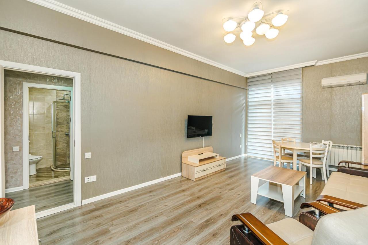 Luxury 2 Room Apartment In The Center Baku Kültér fotó