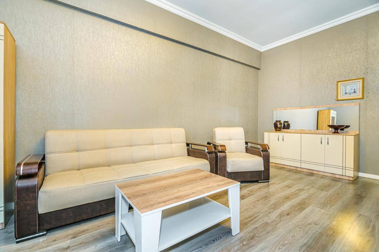 Luxury 2 Room Apartment In The Center Baku Kültér fotó